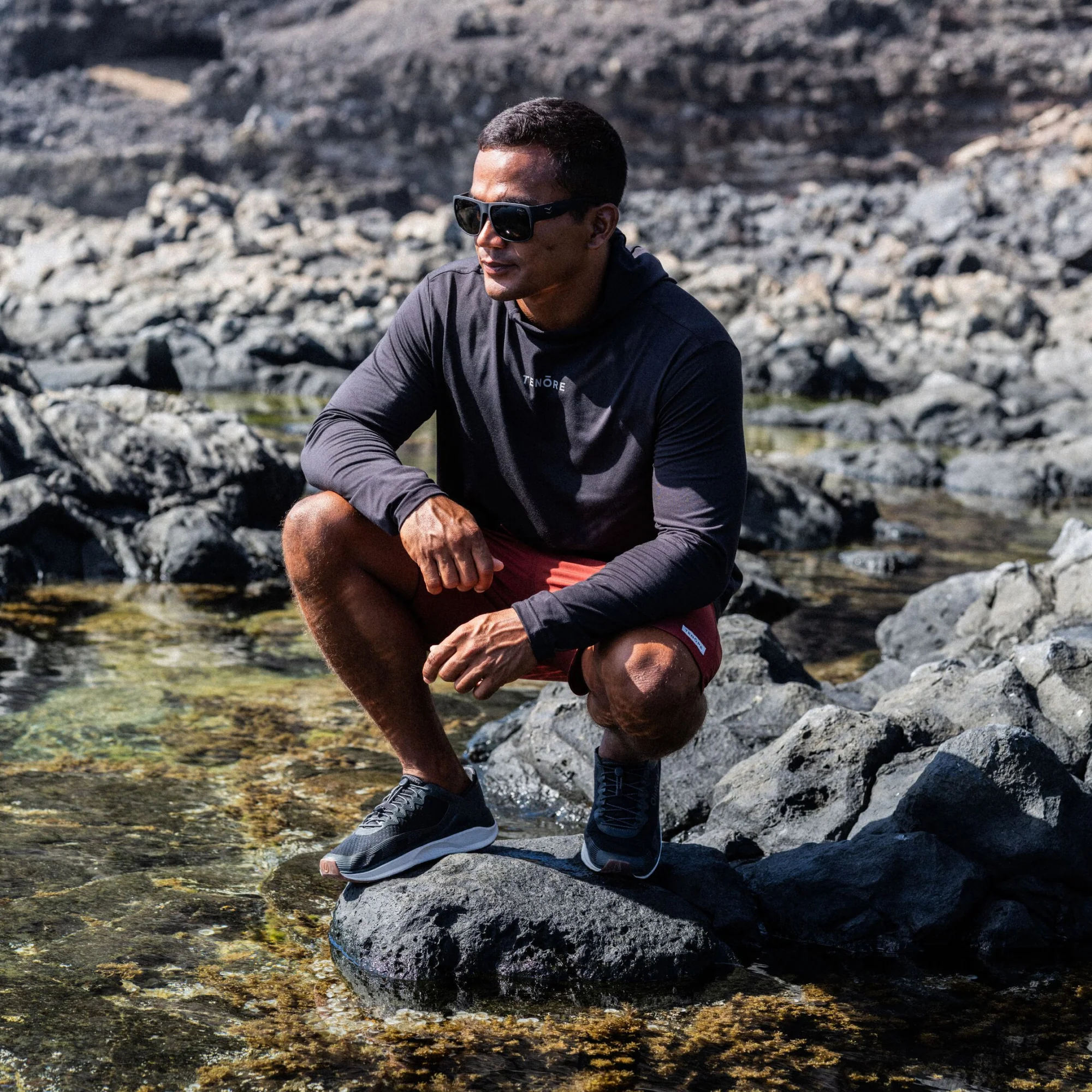 ʻAhi  -  Black / Black - Image 2