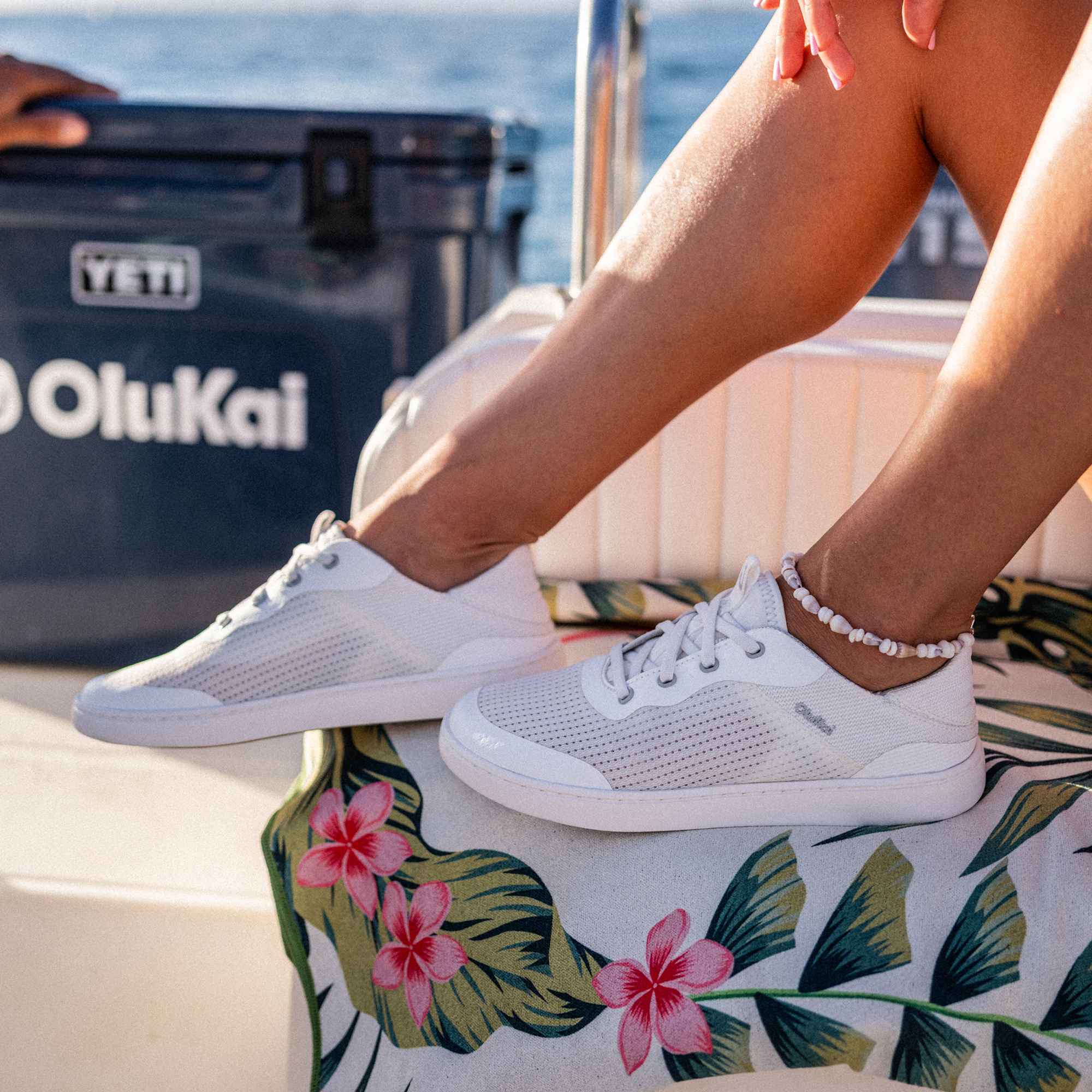 Kahakai  -  Bright White / Bright White - Image 4