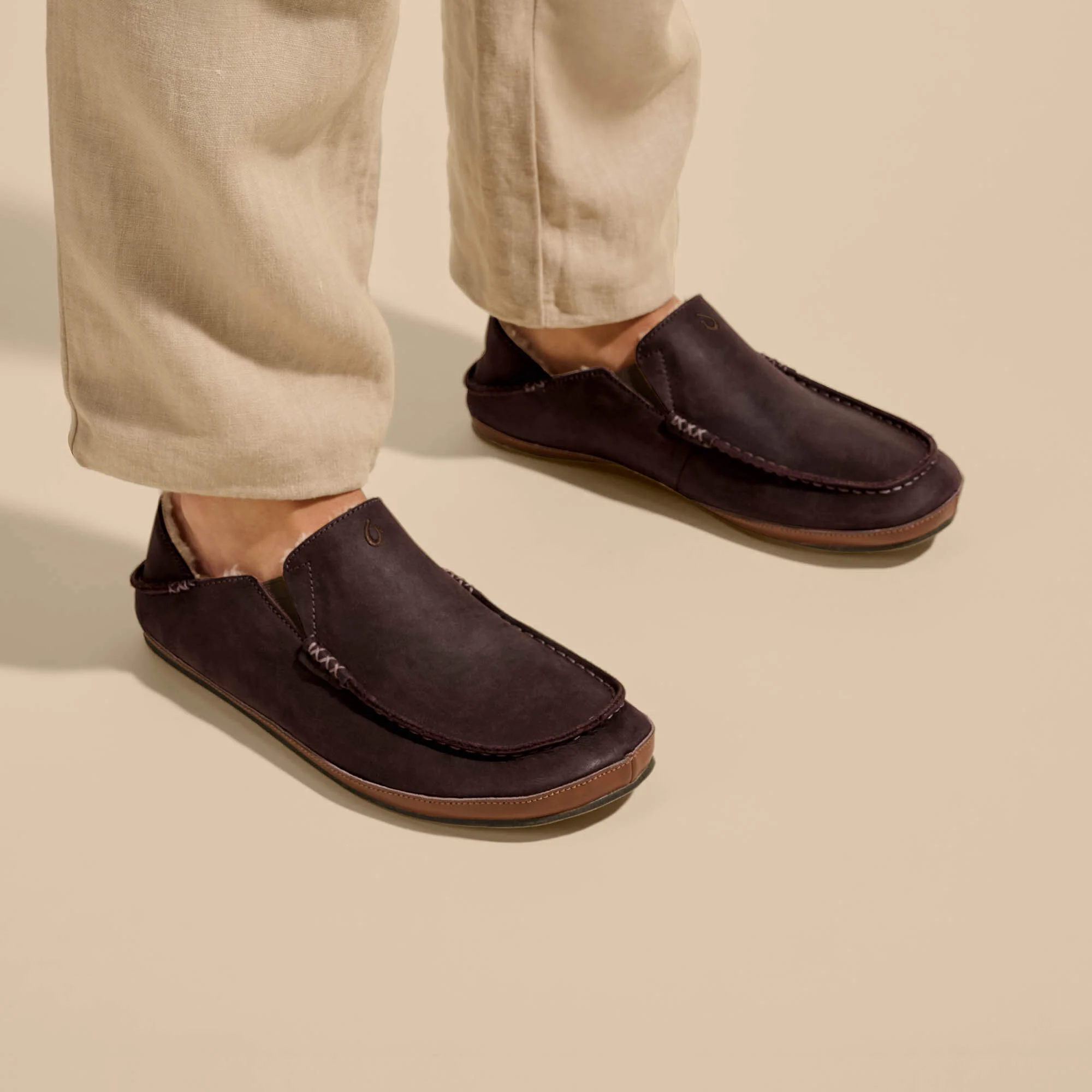 Moloā Slipper - Dark Wood - Image 5
