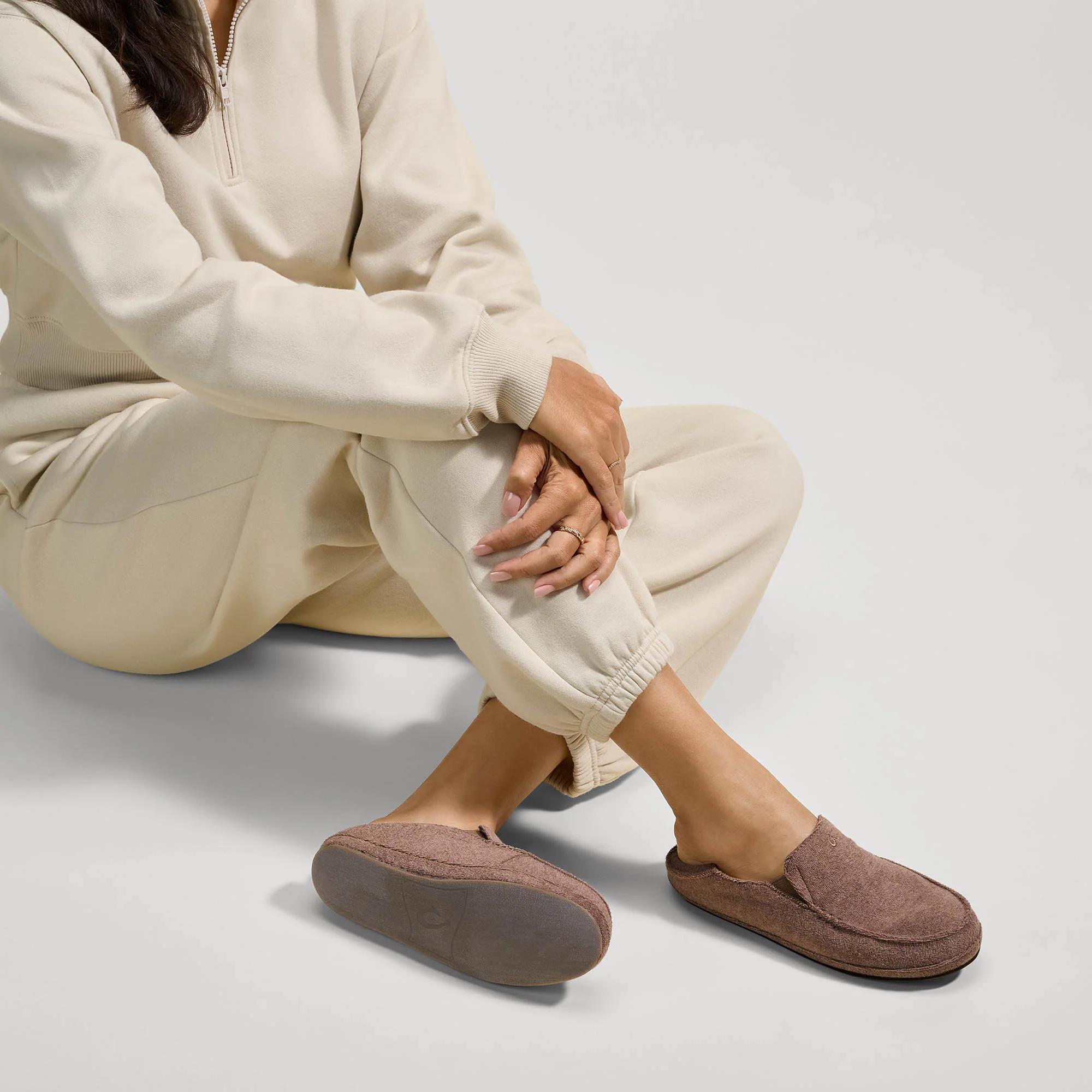 Nohea Hulu - Tan / Tan - Image 4