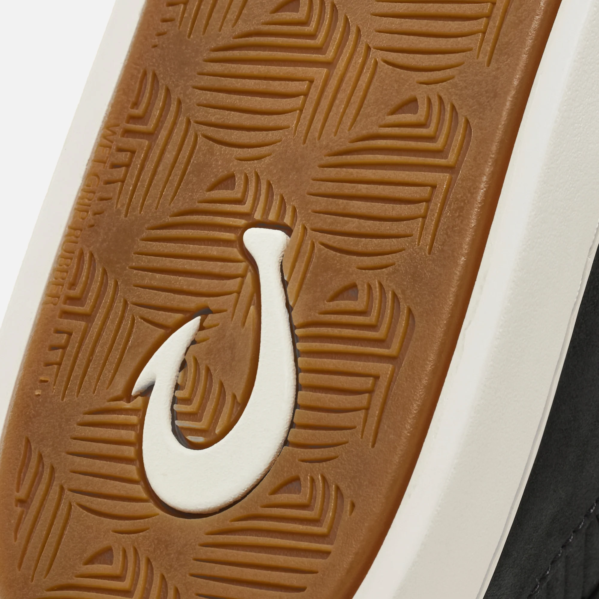 Pehuea Leather  -  Onyx / Onyx - Image 8