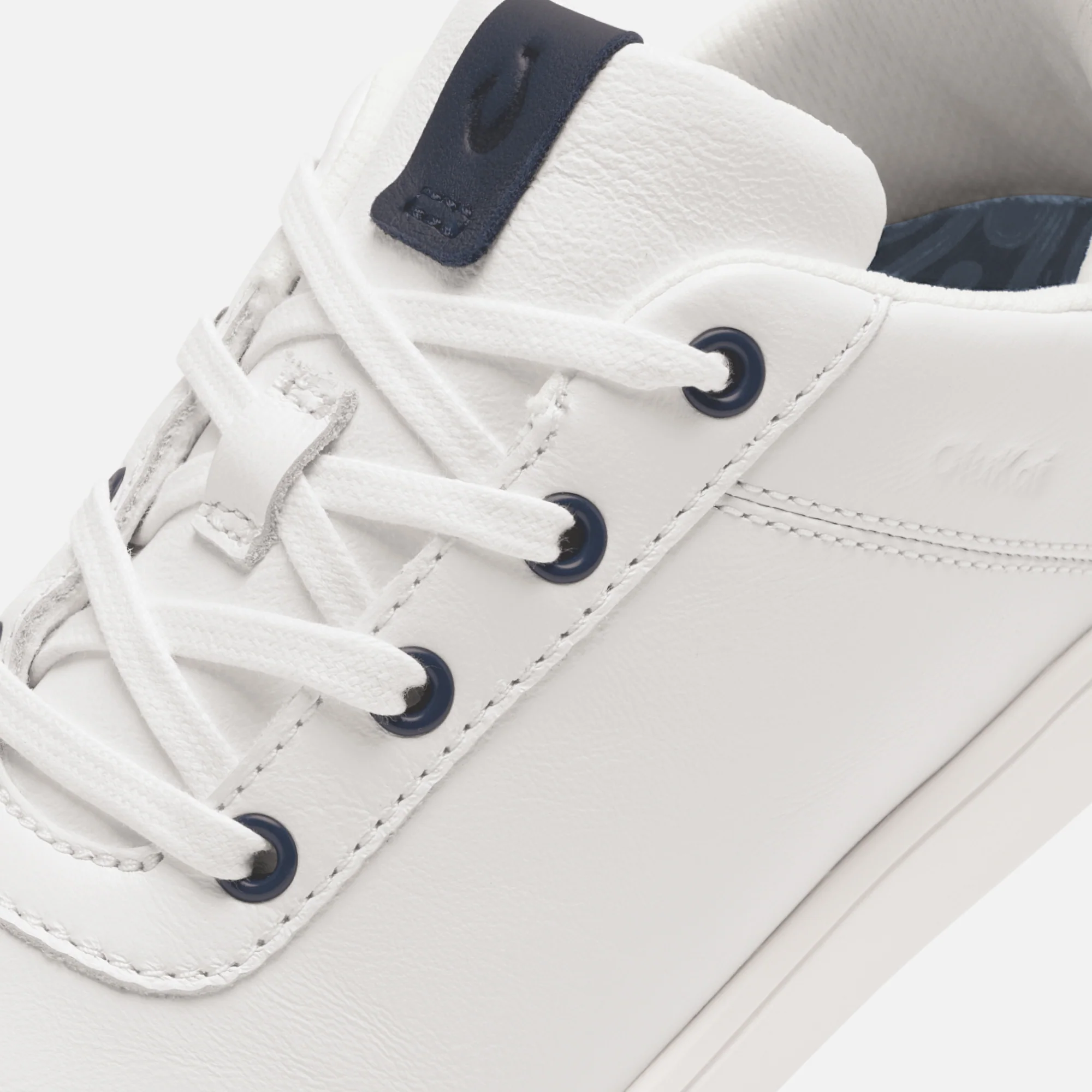Puakea  -  Bright White / Trench Blue - Image 2