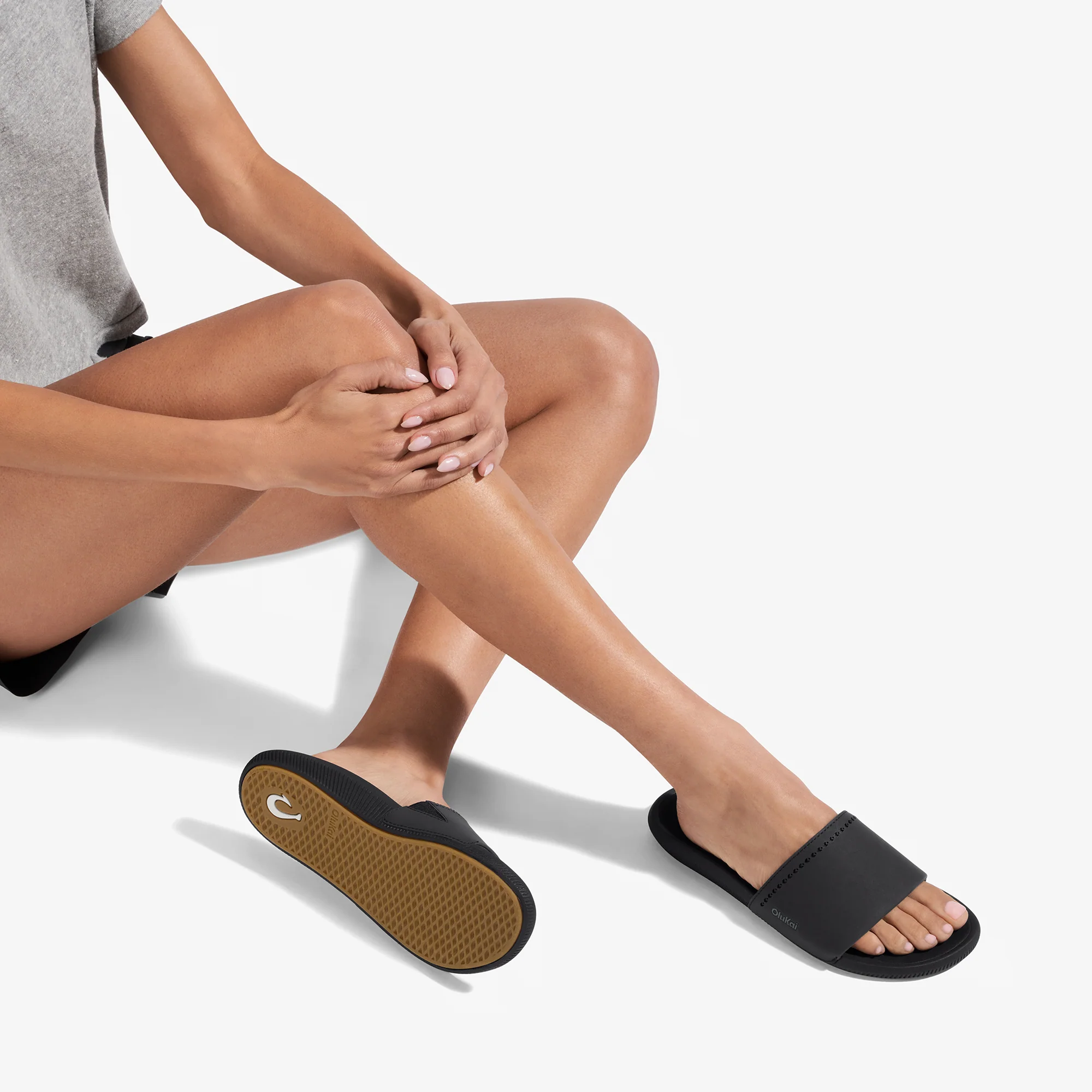 Ulele Slide  -  Black / Black - Image 6