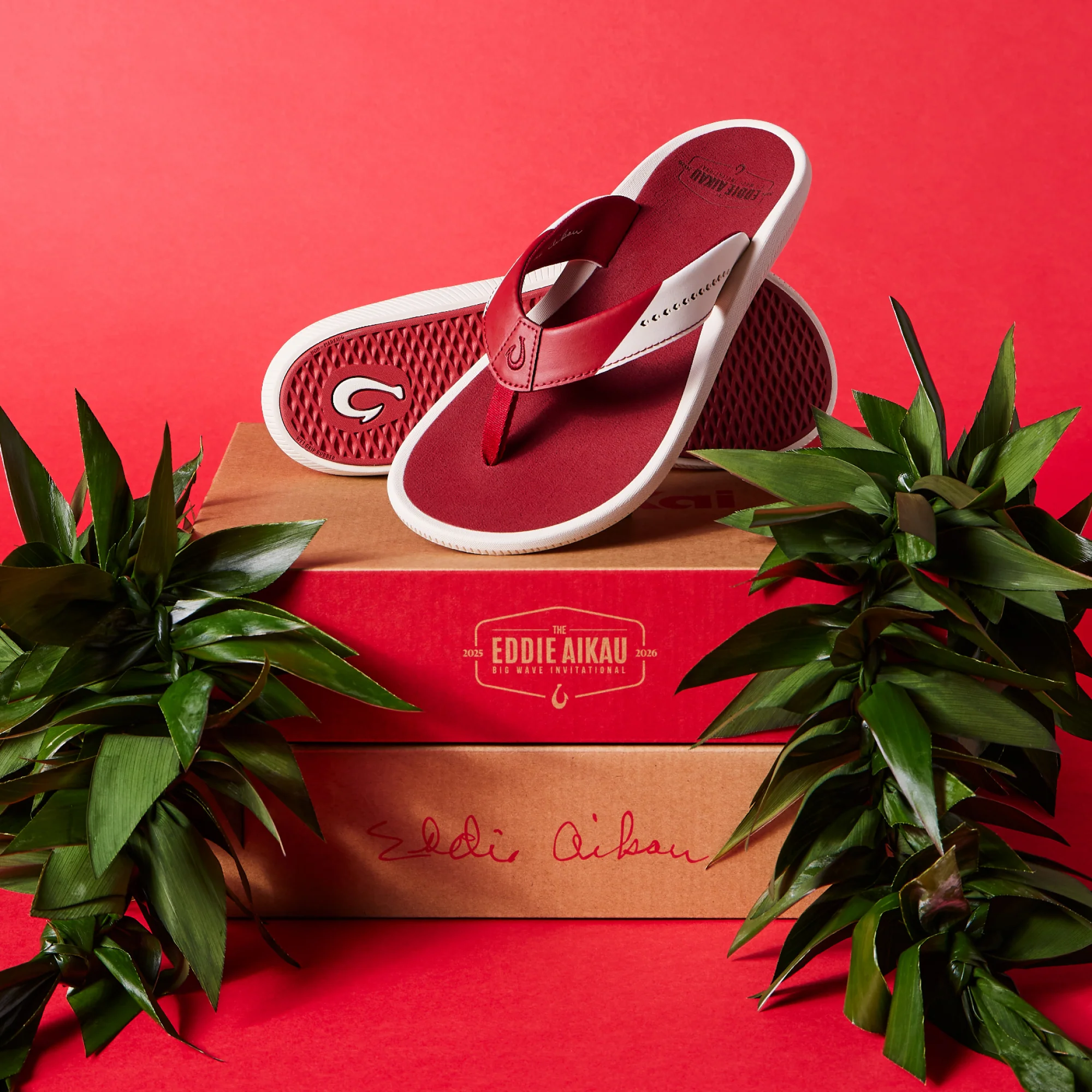 Ulele  -  Off White / Deep Red - Image 2
