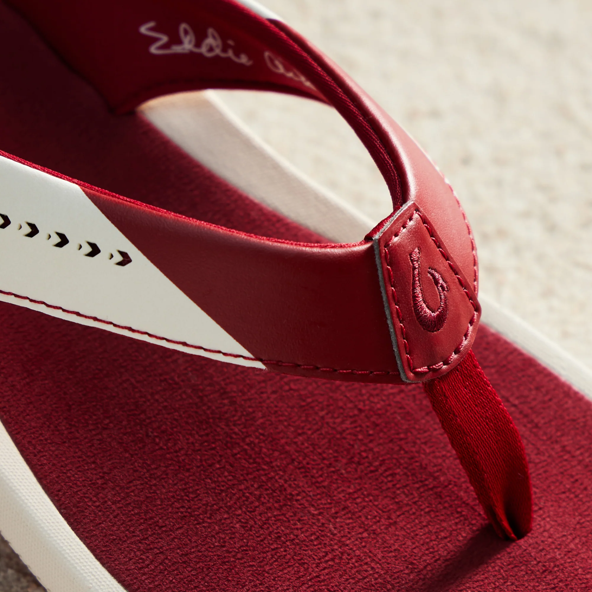 Ulele  -  Off White / Deep Red - Image 3